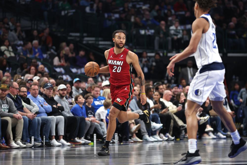 主场看台传 主场看台传