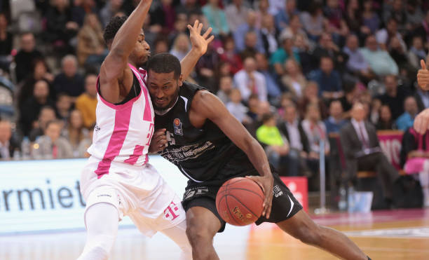 影响着球员 影响着球员