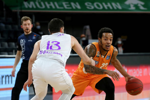 敬佩的竞技 敬佩的竞技