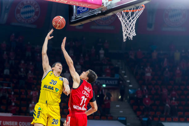 弱了洛夫顿 弱了洛夫顿